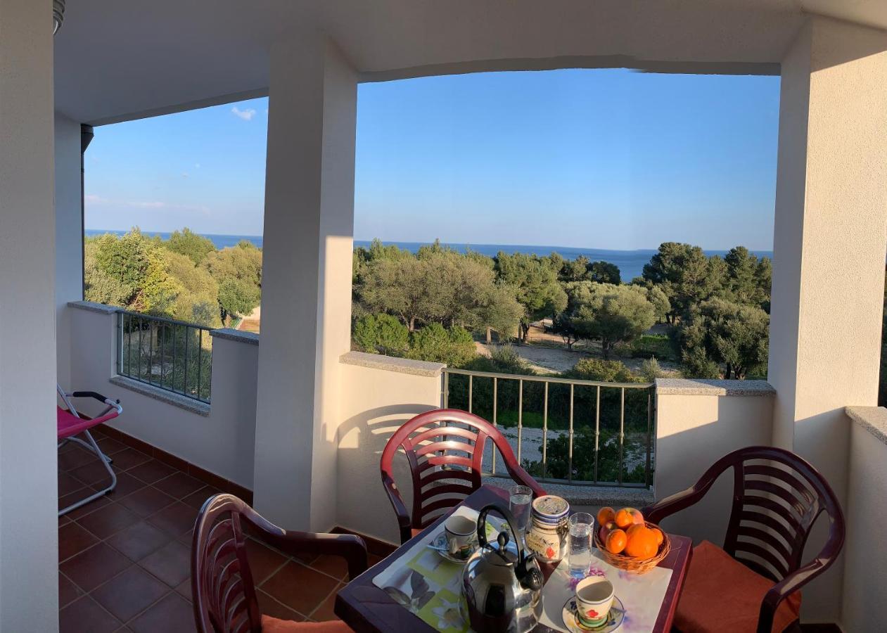 Delfino Apartman Cala Gonone Kültér fotó
